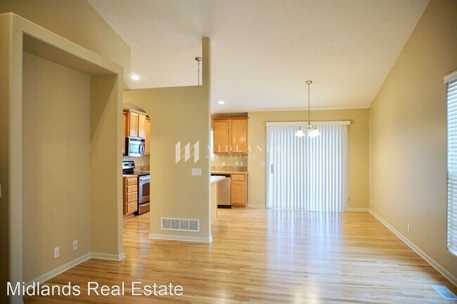 Building Photo - 3 br, 3 bath House - 19726 MARINDA ST