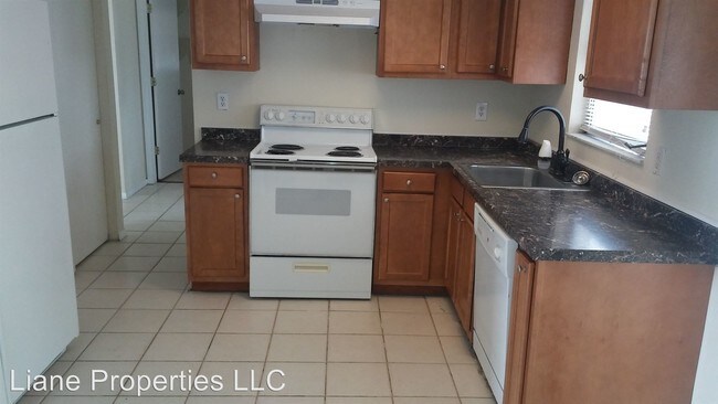 Building Photo - 9310 Whitman Ln