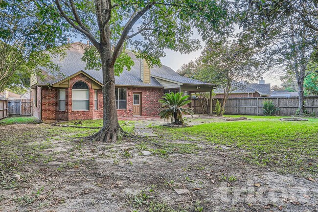 Foto del edificio - 4831 Preston Trail Ln