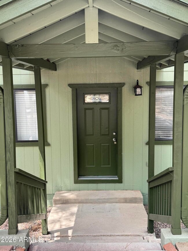 Building Photo - 574 Walnut Creek Loop