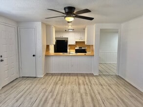 Building Photo - 11365-11367 Walters Ave