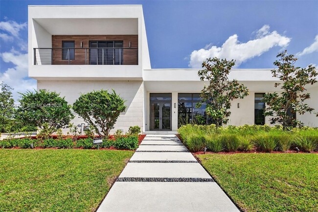 Photo - 16709 Botaniko Drive N Unit House