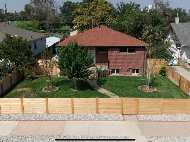 Foto del edificio - 4431 Fillmore St