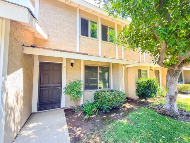 Foto del edificio - 15224 Shadybend Dr