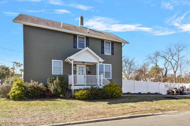 Foto del edificio - 108 Morris Ave