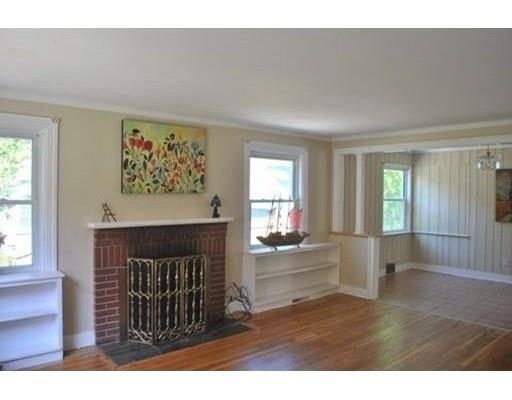 Primary Photo - 308 Pleasant St