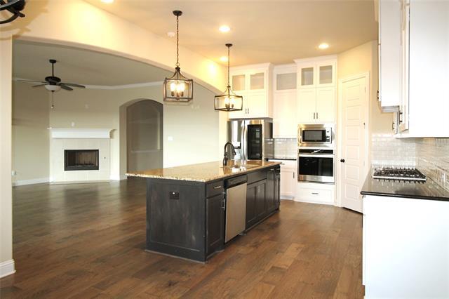 Building Photo - 2410 Rawlins Ln