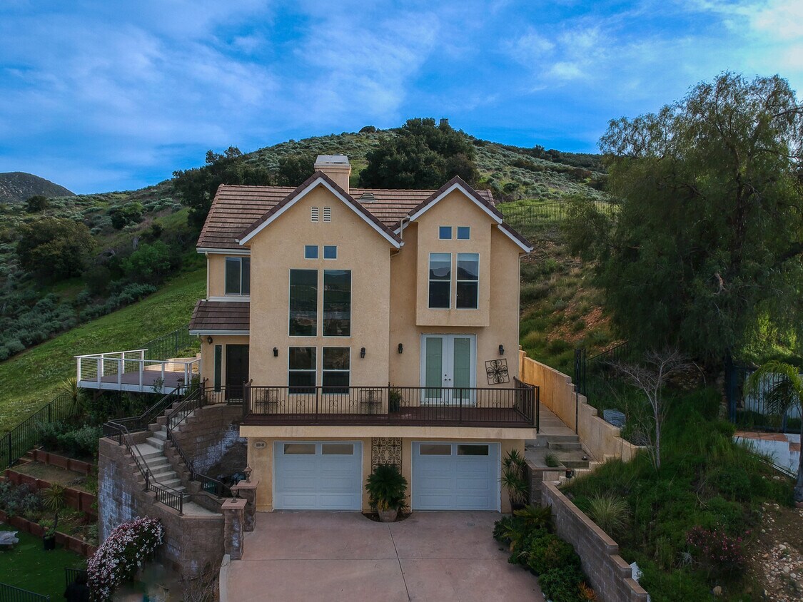 Foto principal - 1259 Gonzales Rd