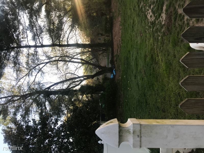 Primary Photo - 1 br, 1.5 bath House - 209 Greentree Park