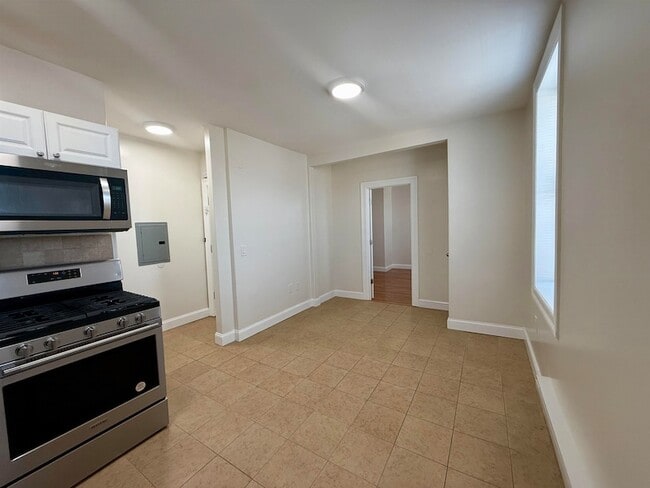 Foto del edificio - 7222 Broadway