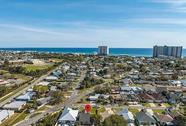 Foto del edificio - 104 Oleander Cir