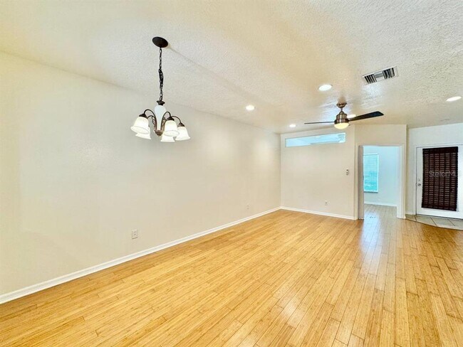 Foto del edificio - 12381 Foxmoor Peak Dr