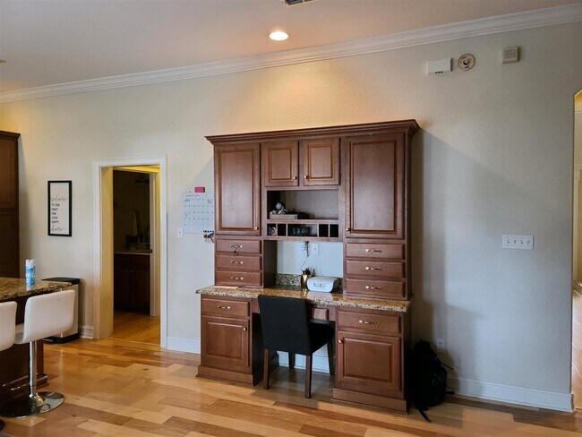 Foto del edificio - 1618 Cross Pointe Way
