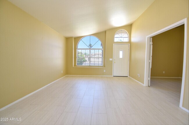 Building Photo - 9759 W Mohawk Ln