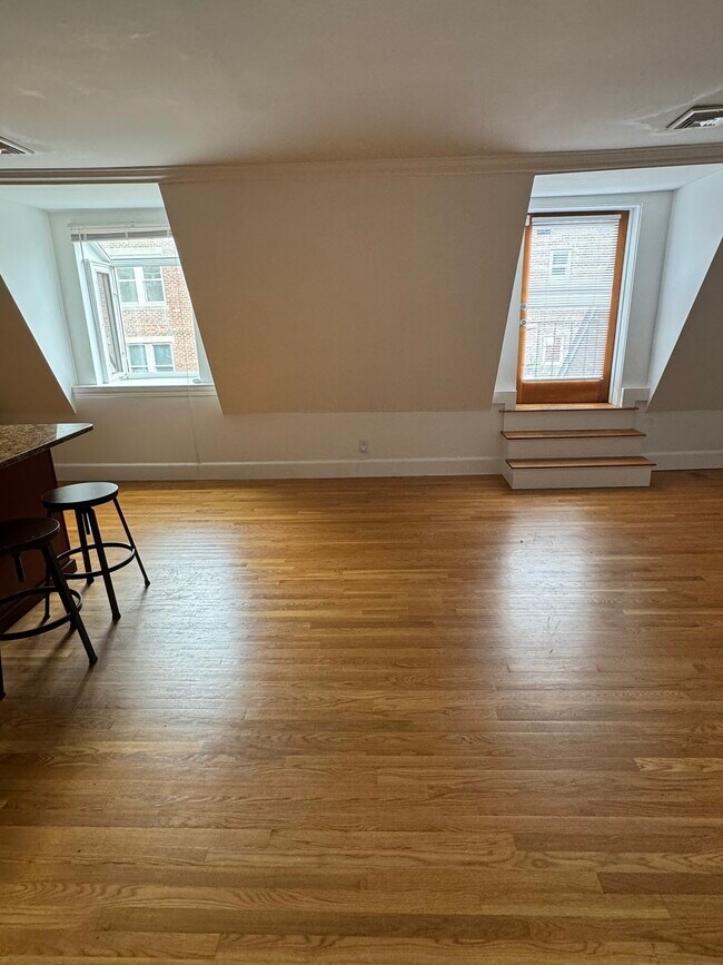 Foto del edificio - 1798 Beacon St