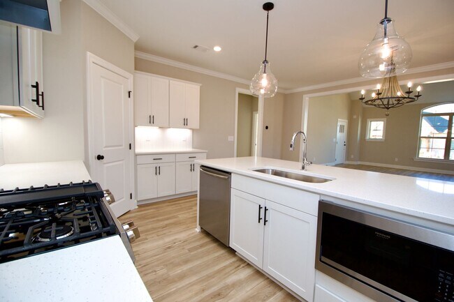 Photo - 1726 Creekside Ln House