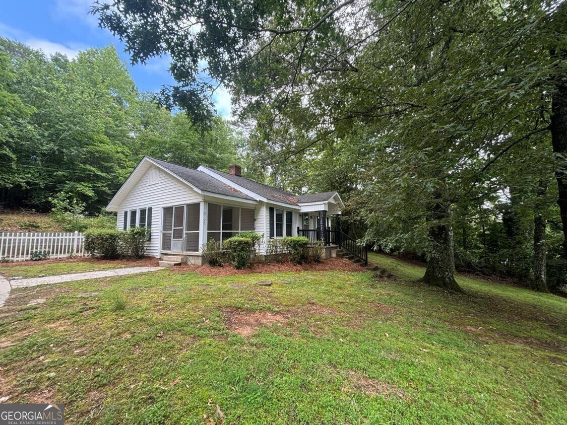 Foto principal - 3126 Old Cleveland Hwy