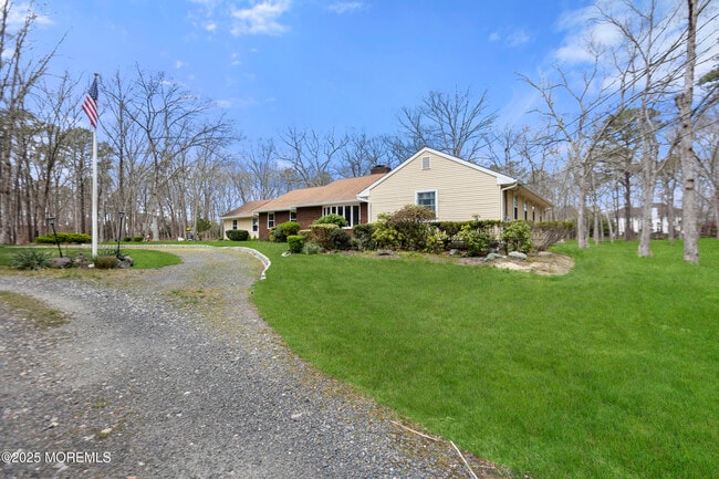 Building Photo - 156 Sams Rd