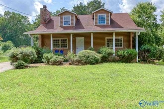 Building Photo - 4706 Whitehall Dr NW