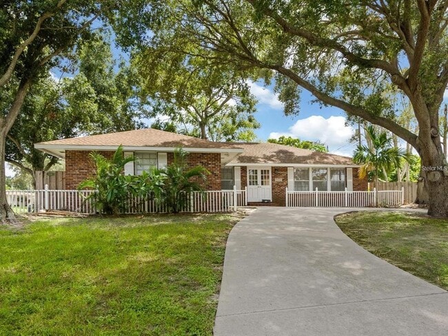 Foto del edificio - 2608 Constitution Blvd