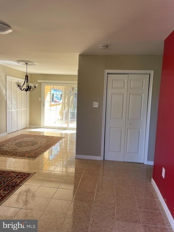 Building Photo - 4807 Flower Ln