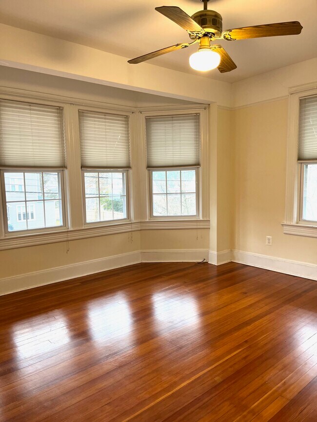 Foto del edificio - 50 Mills St