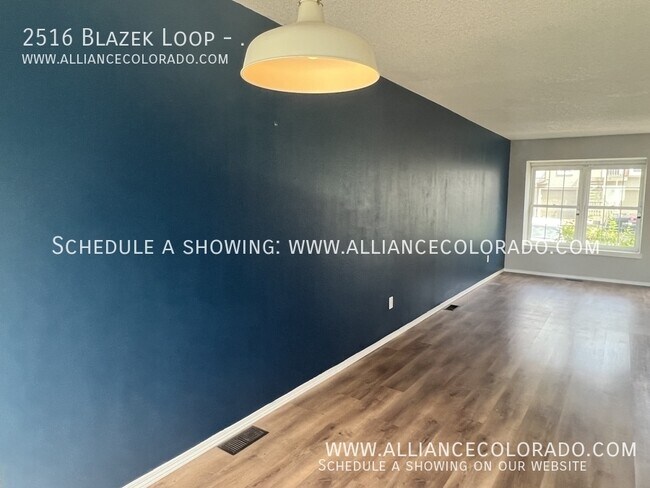 Foto del edificio - 2516 Blazek Loop