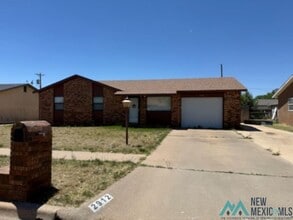 Building Photo - 2912 Lisa Ave