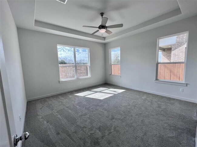 Foto del edificio - 1325 Westborough Ln