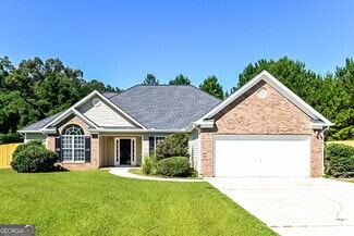 Building Photo - 5567 Katherine Village Dr
