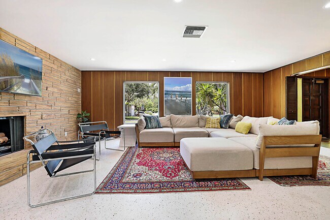 Foto del edificio - 400 NW 6th Ave