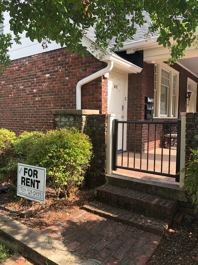 312 Rutherford St Unit C, Greenville, SC 29609 Apartments in