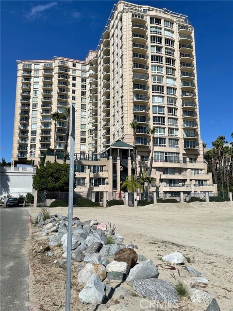 Primary Photo - 850 E Ocean Blvd