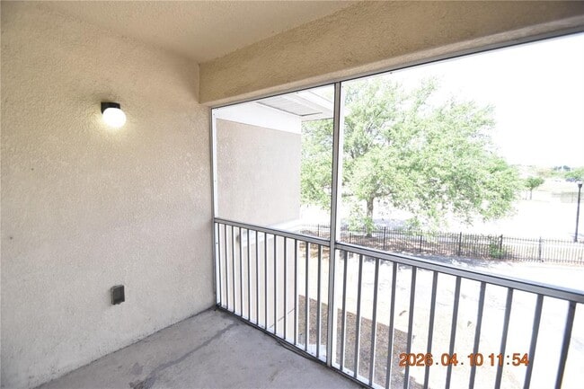 Building Photo - 6007 Skydale Way