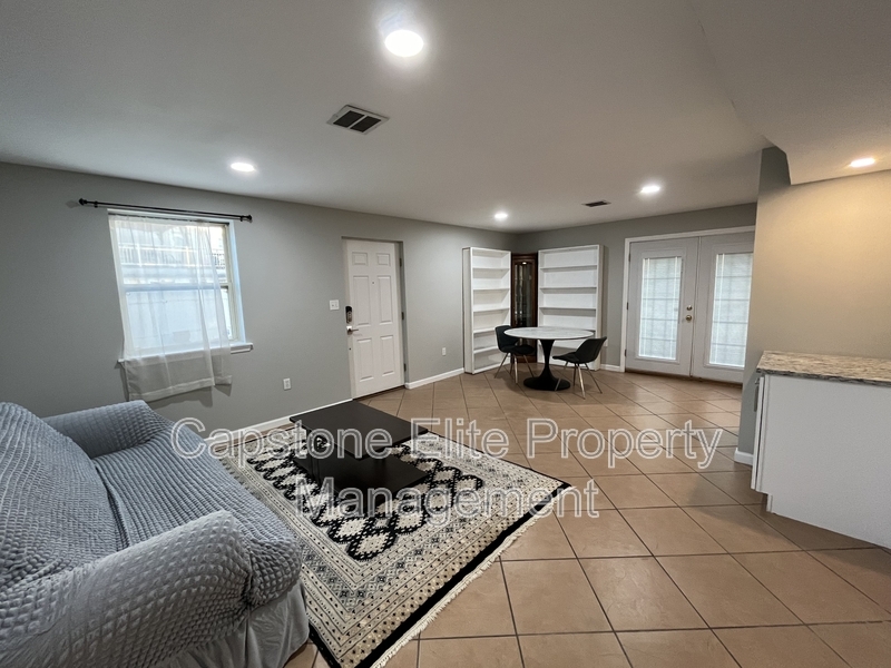 Foto principal - 255-257 NJ Railroad Ave #1