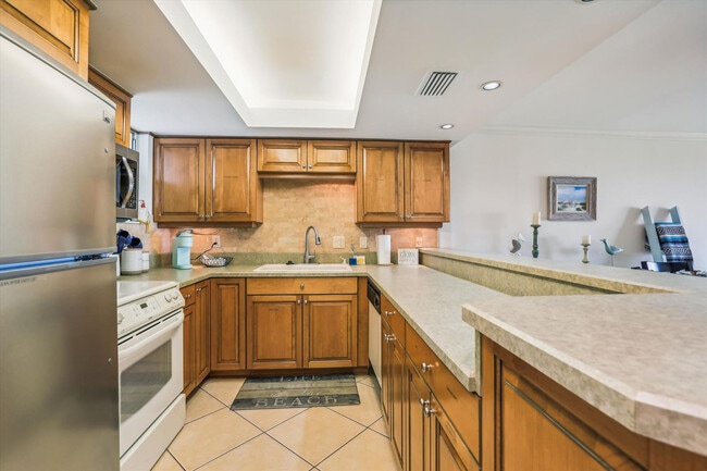 Building Photo - 7900 A1A S