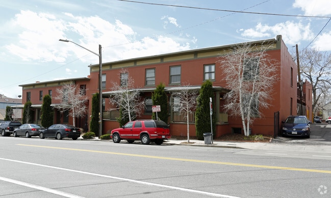 Building Photo - The Homer Condominiums