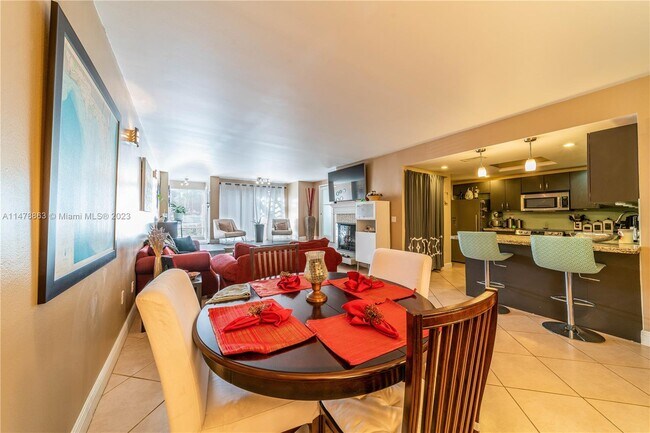 Foto del edificio - 6864 SW 114th Pl