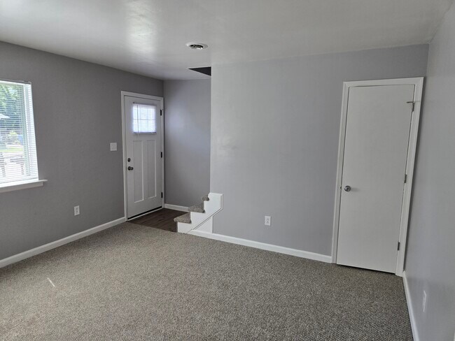 Sala de estar - 3435 Garden City Blvd SE