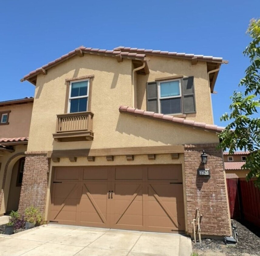Foto principal - Coming Soon! Beautiful Newer Home in Manteca!