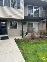 Building Photo - 4103 Benjamin Ave