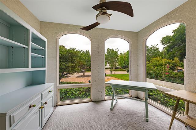 Foto del edificio - 3445 Lovers Ln