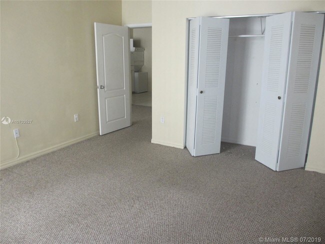 Foto del edificio - 5091 NW 7th St