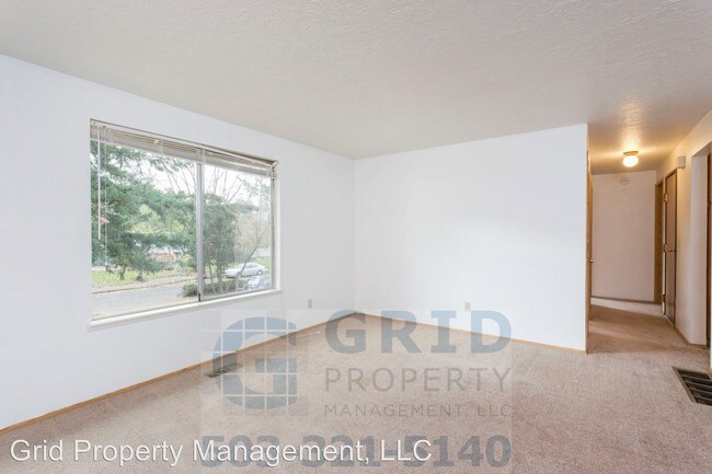 Foto del edificio - 17835 NE Couch St