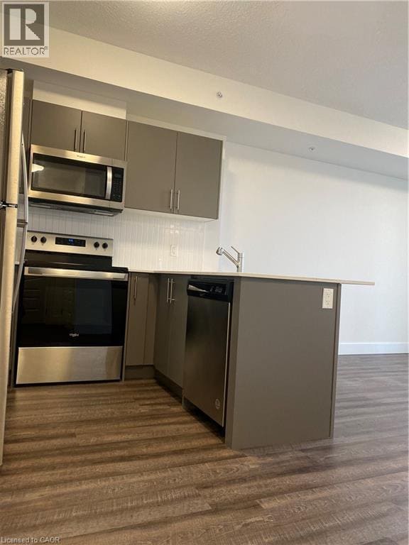 Building Photo - 107 Roger St