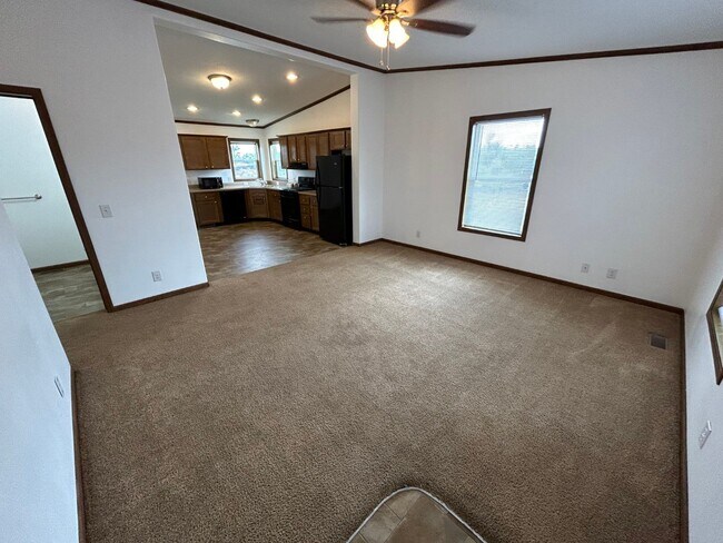Foto del edificio - 220 Riverwood Dr