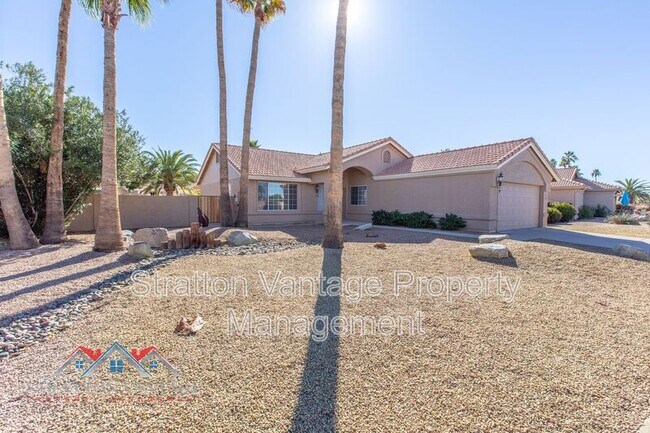 Building Photo - 24625 S Rosewood Dr