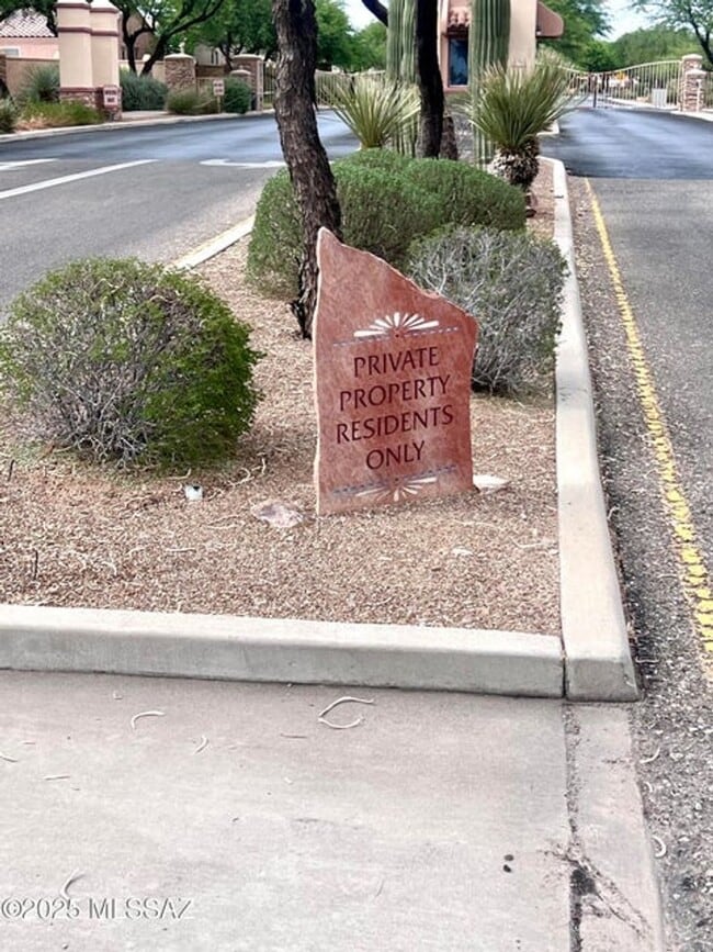 Photo - 1254 W Calle De Sotelo House