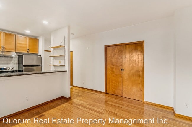Building Photo - 1 br, 1 bath House - 1828 11th Ave Unit 103