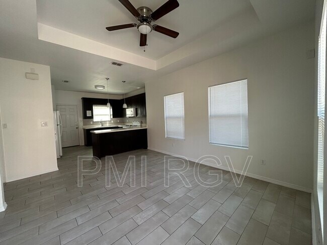 Building Photo - 3705 Paola St
